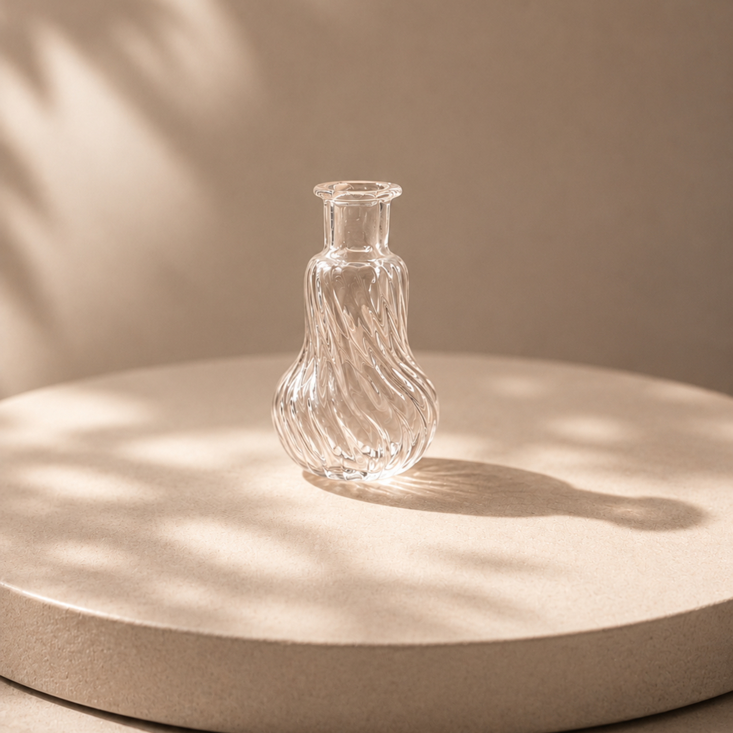 Glass_Twisted_Bottle_image_2