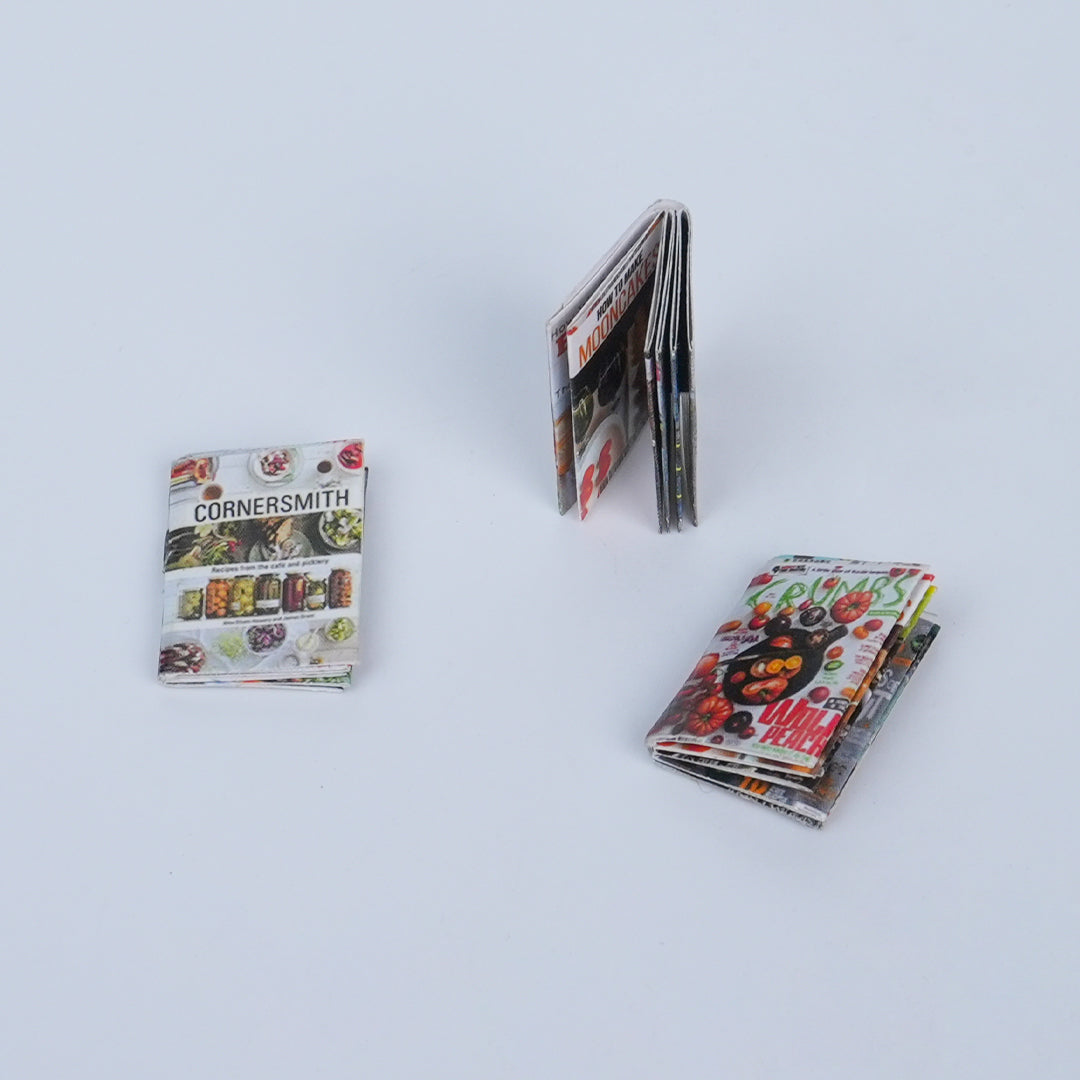 Magazine 3Pcs Random