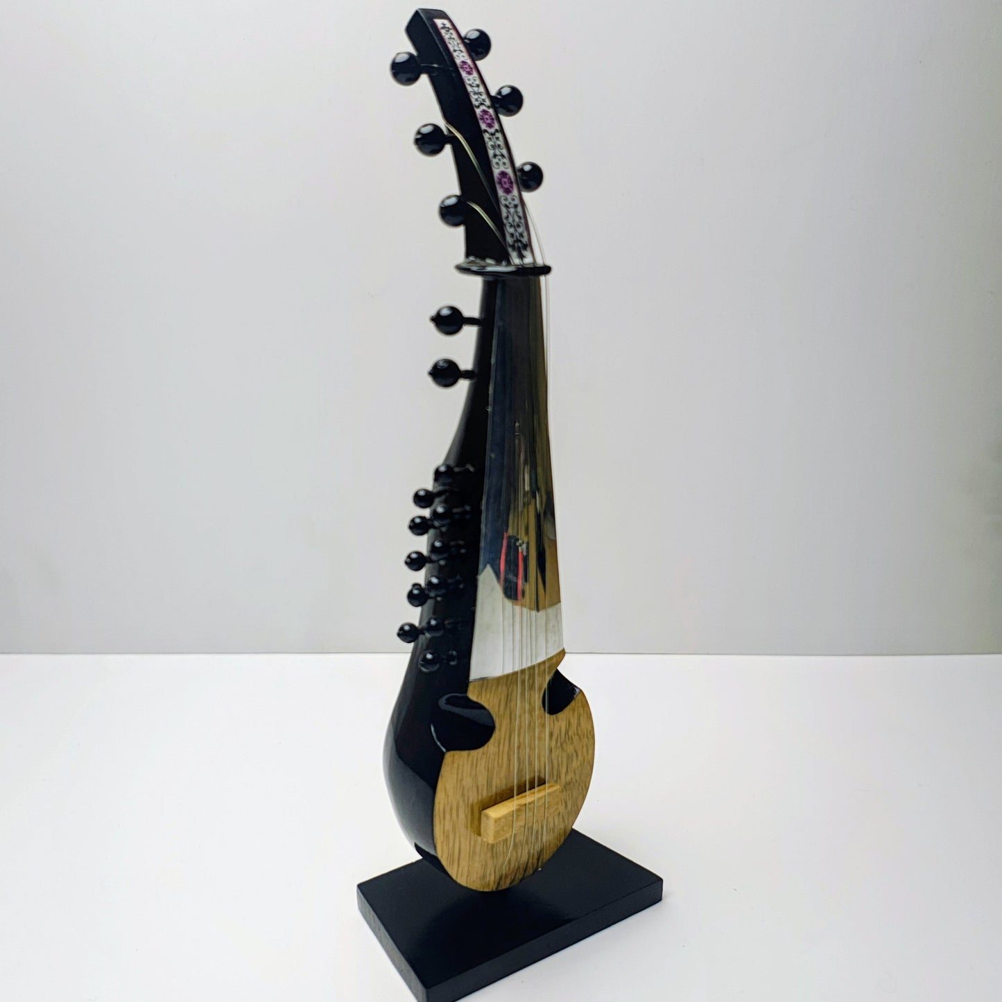 Sarod_image_4
