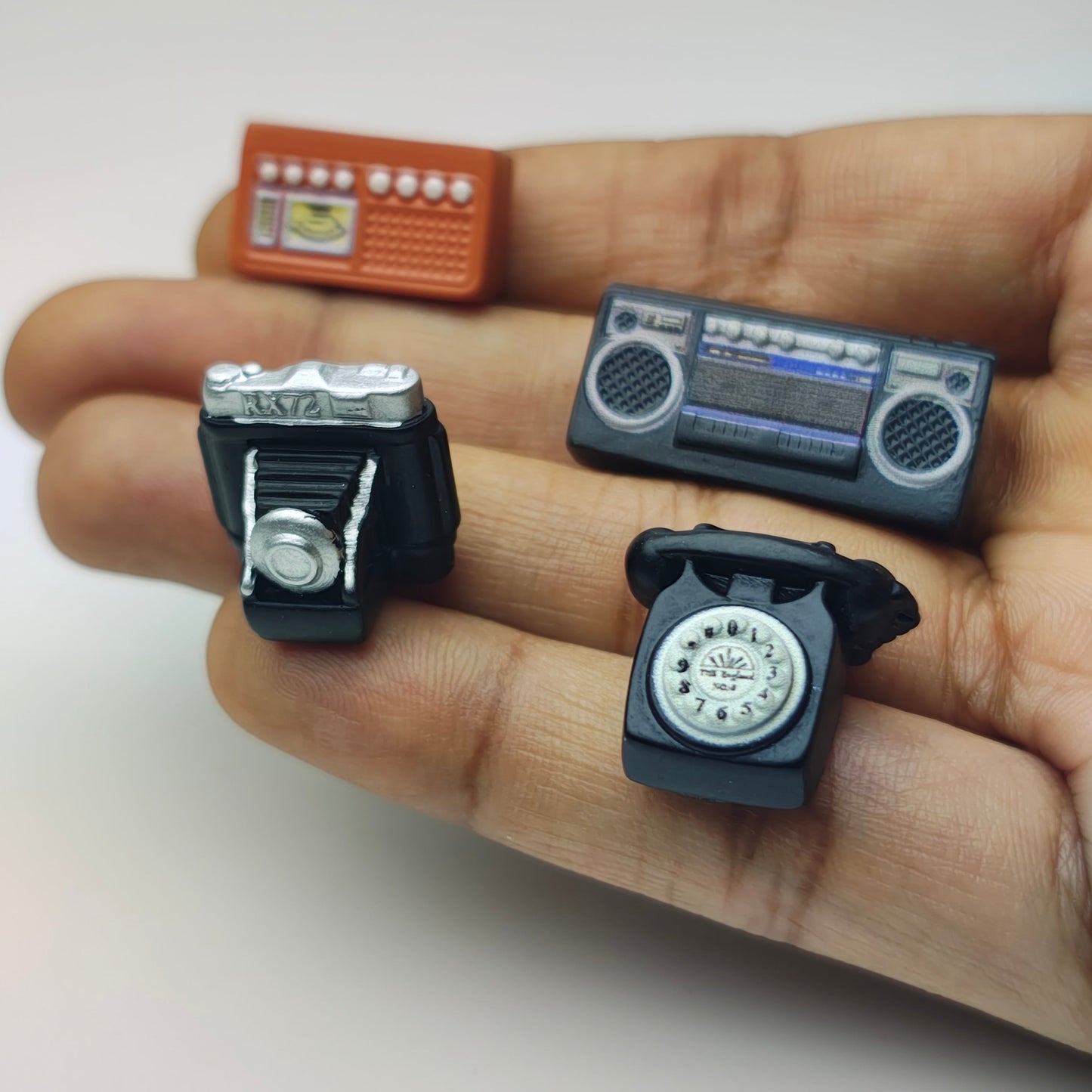 Retro Style Miniature Set
