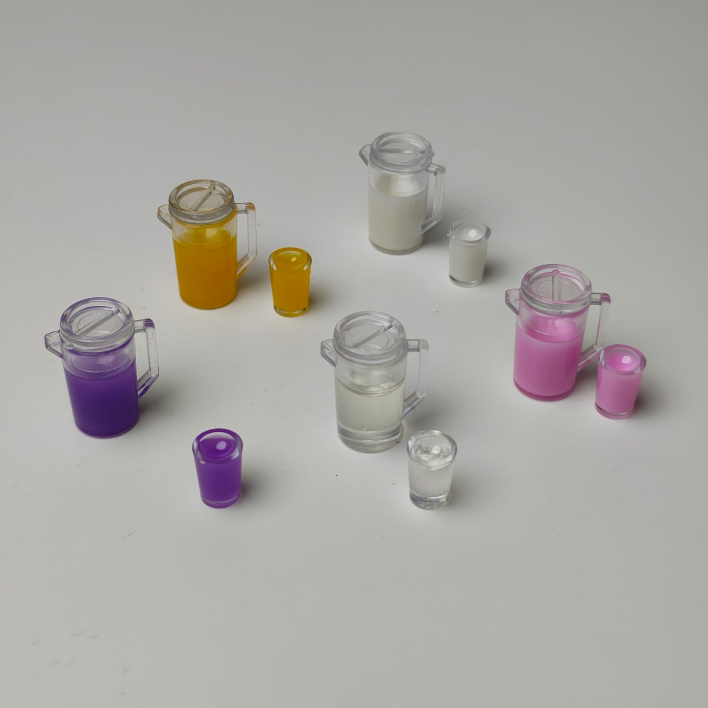 Miniature juice jar