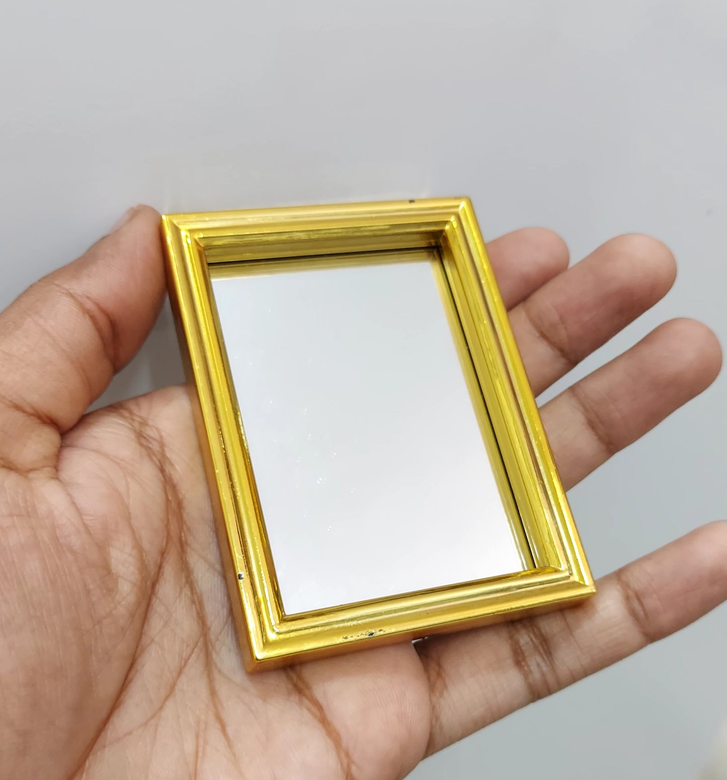 Mirror random per piece
