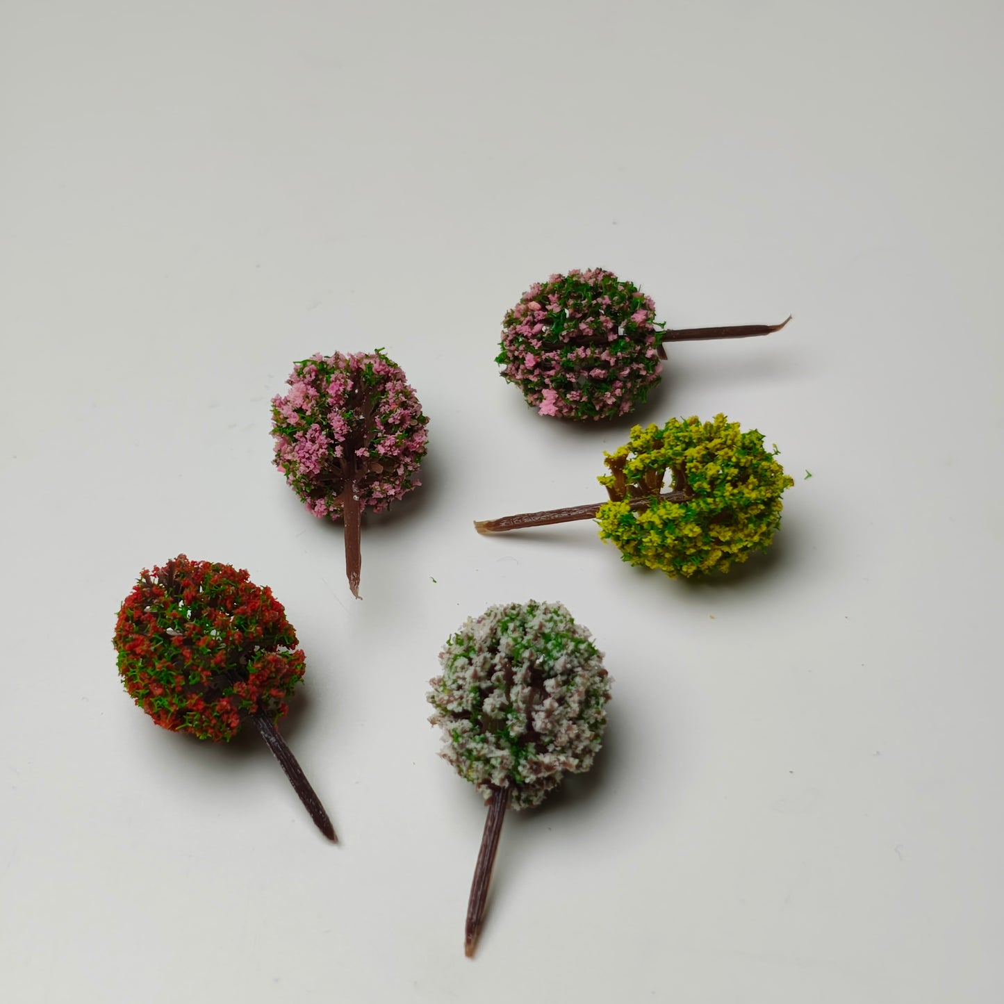 Tree per piece random