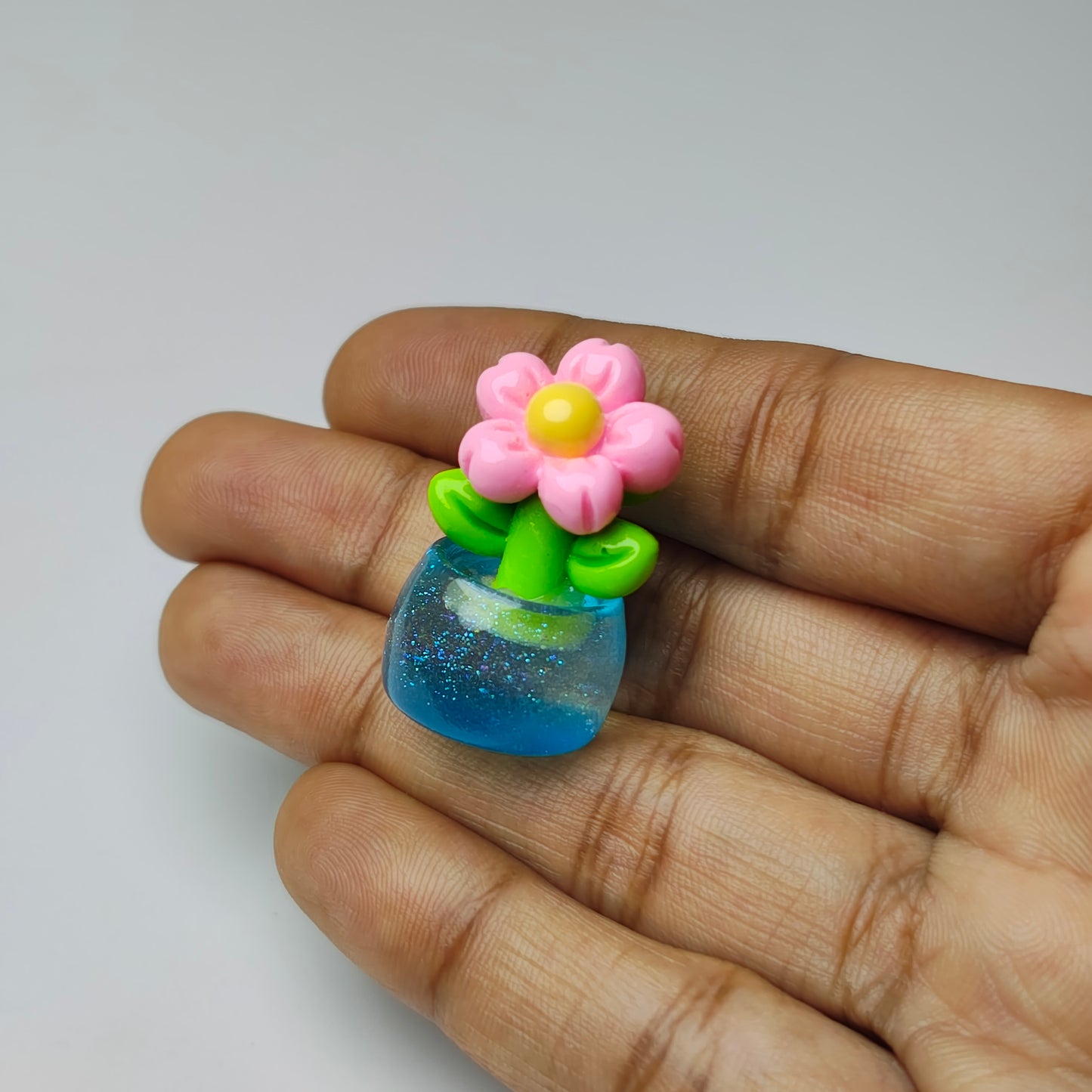 Glow Flower vase