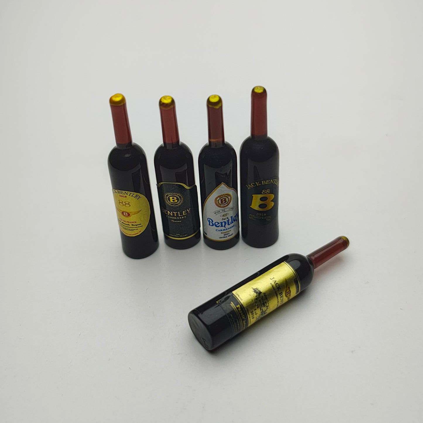 Wine Bottle Set