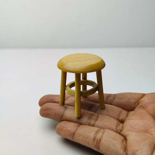 Round Table