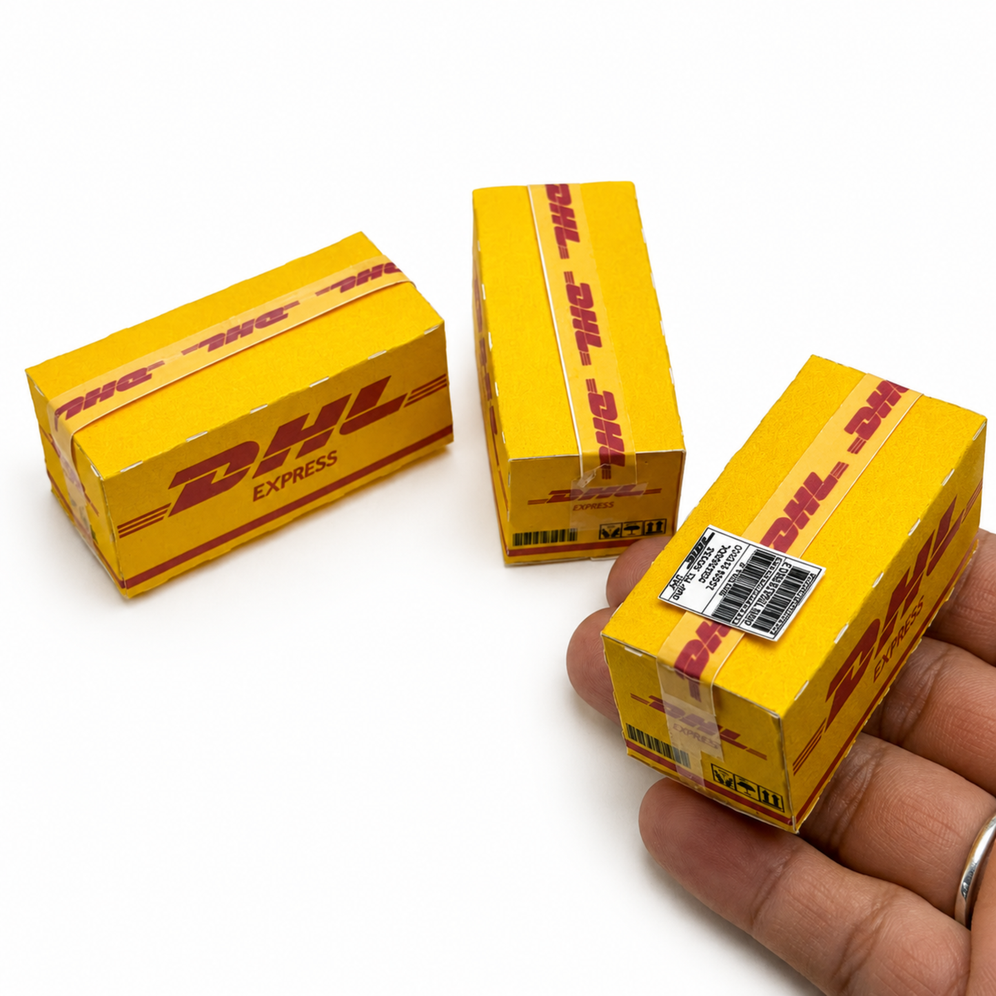 DHL Box