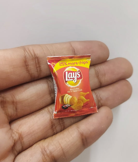 Lays red