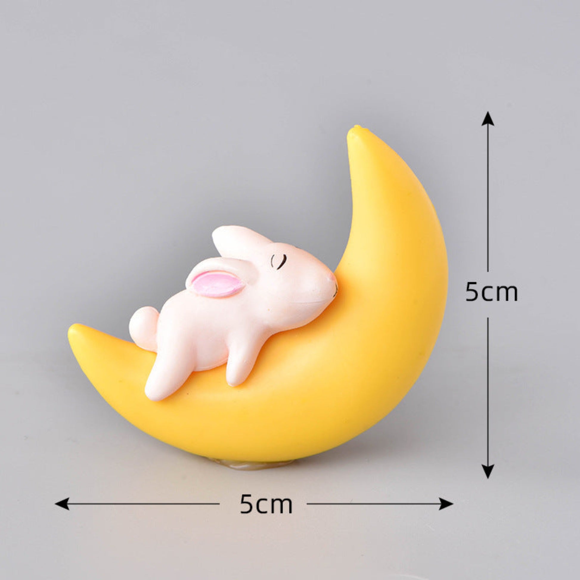 Animals_Sleeping_in_Moon_image_3