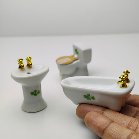 Bathroom_Tiny_Set_image_1