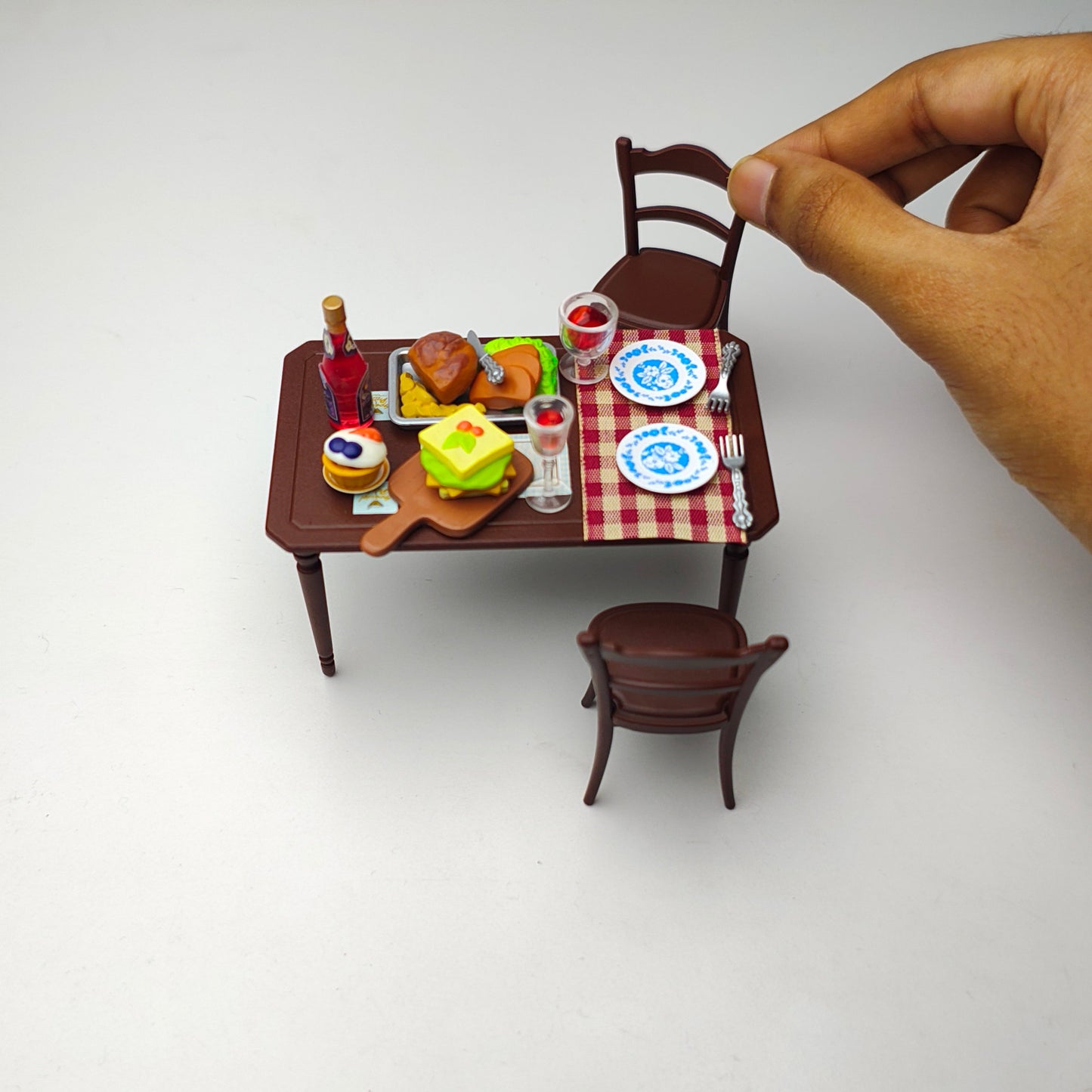 Breakfast_Dining_Table.img_3