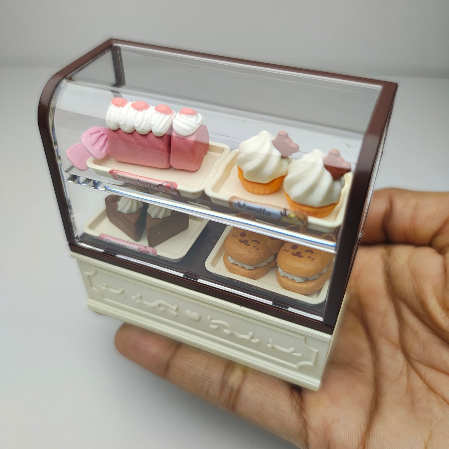 Cake_Display_Cabinet_image_1
