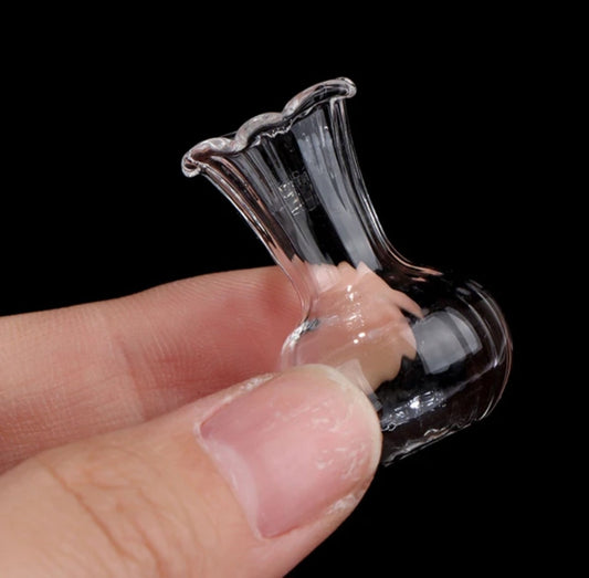 Glass_Stripe_Vase_image_1