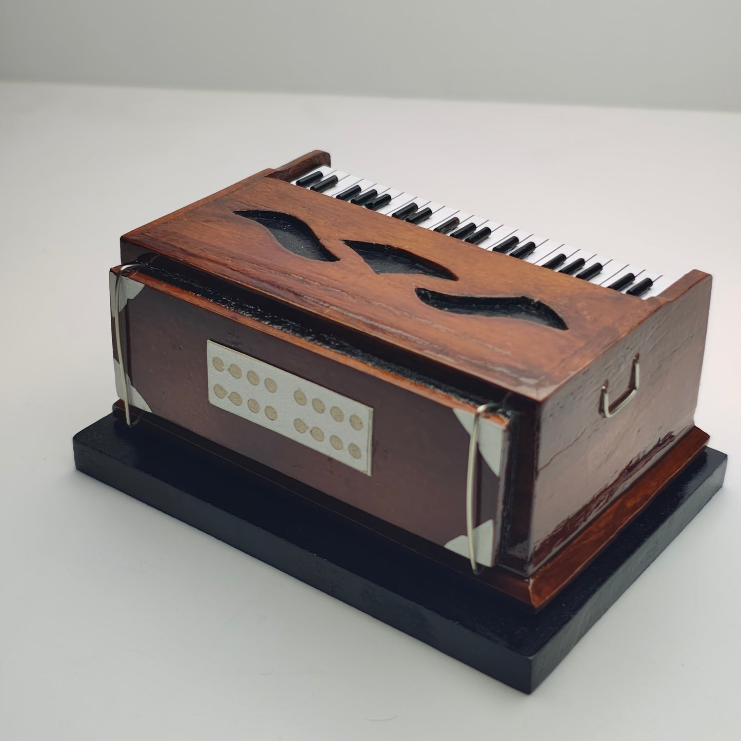Harmonium_image_3