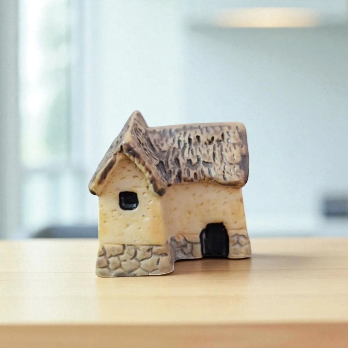 Hut_House_image_1