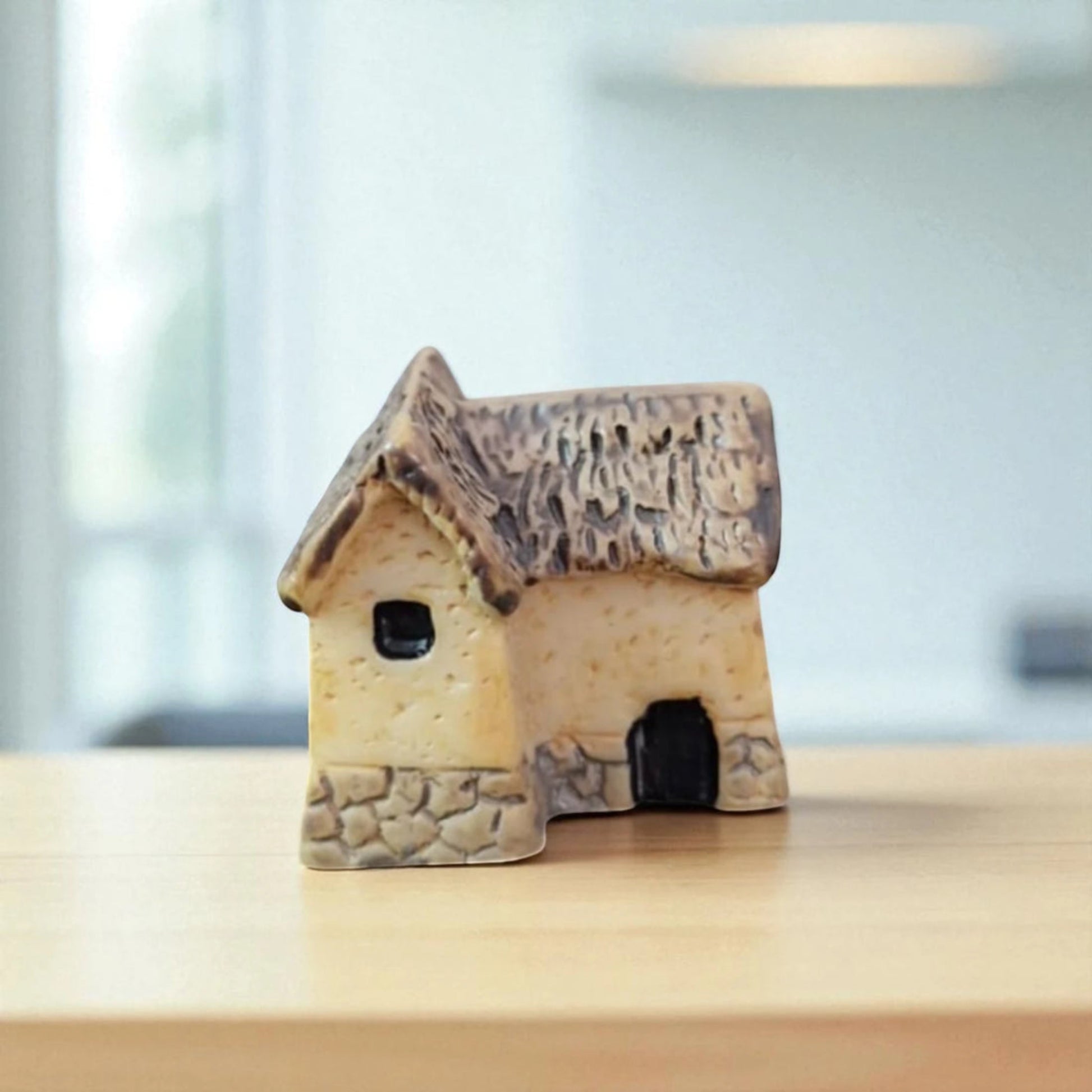 Hut_House_image_1