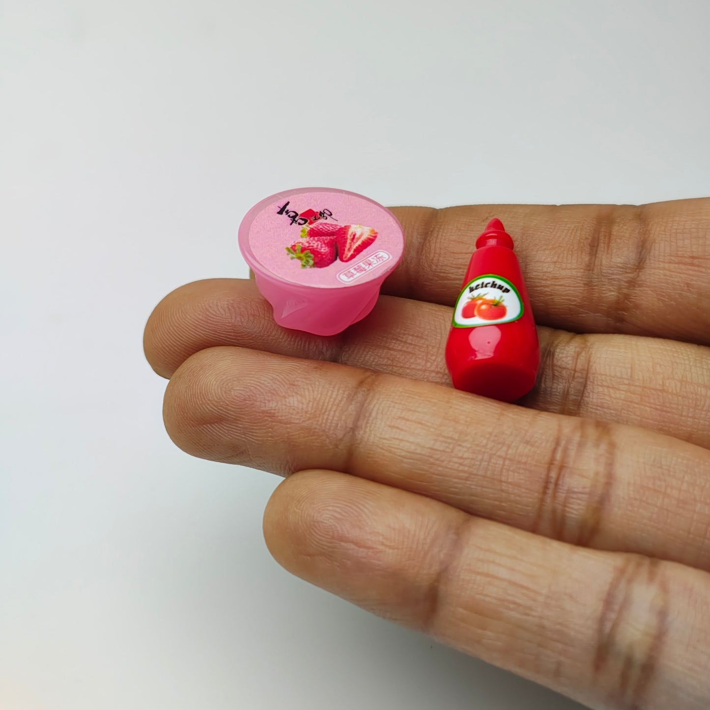 Jelly_and_Ketchup_Bottle_image