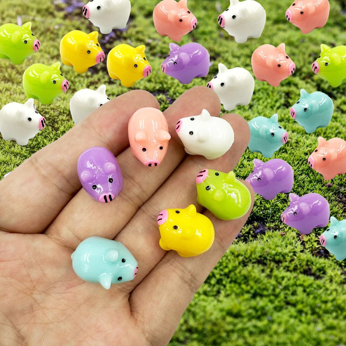 Mini Pig Figurines