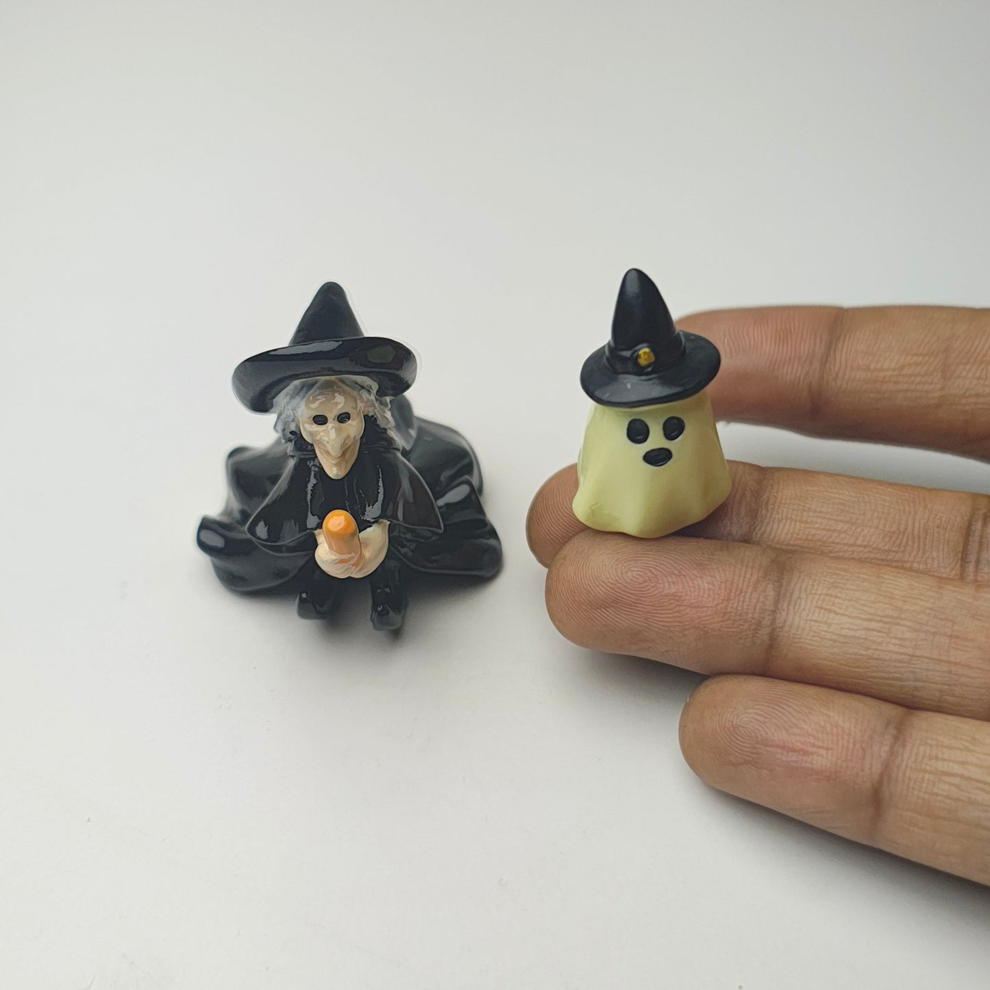 Miniature_Witch_and_Wisp_image_2