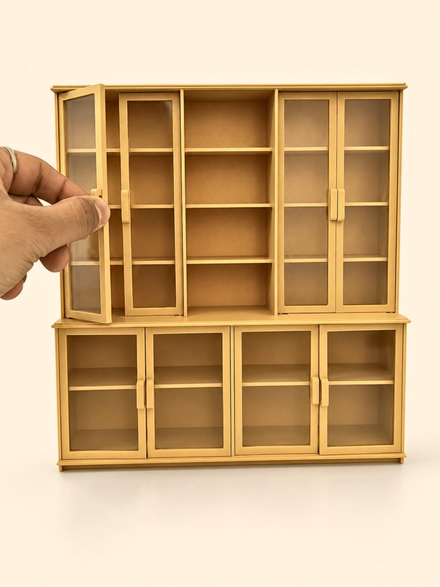 Multi-Shelf_Display_Cabinet_image_1