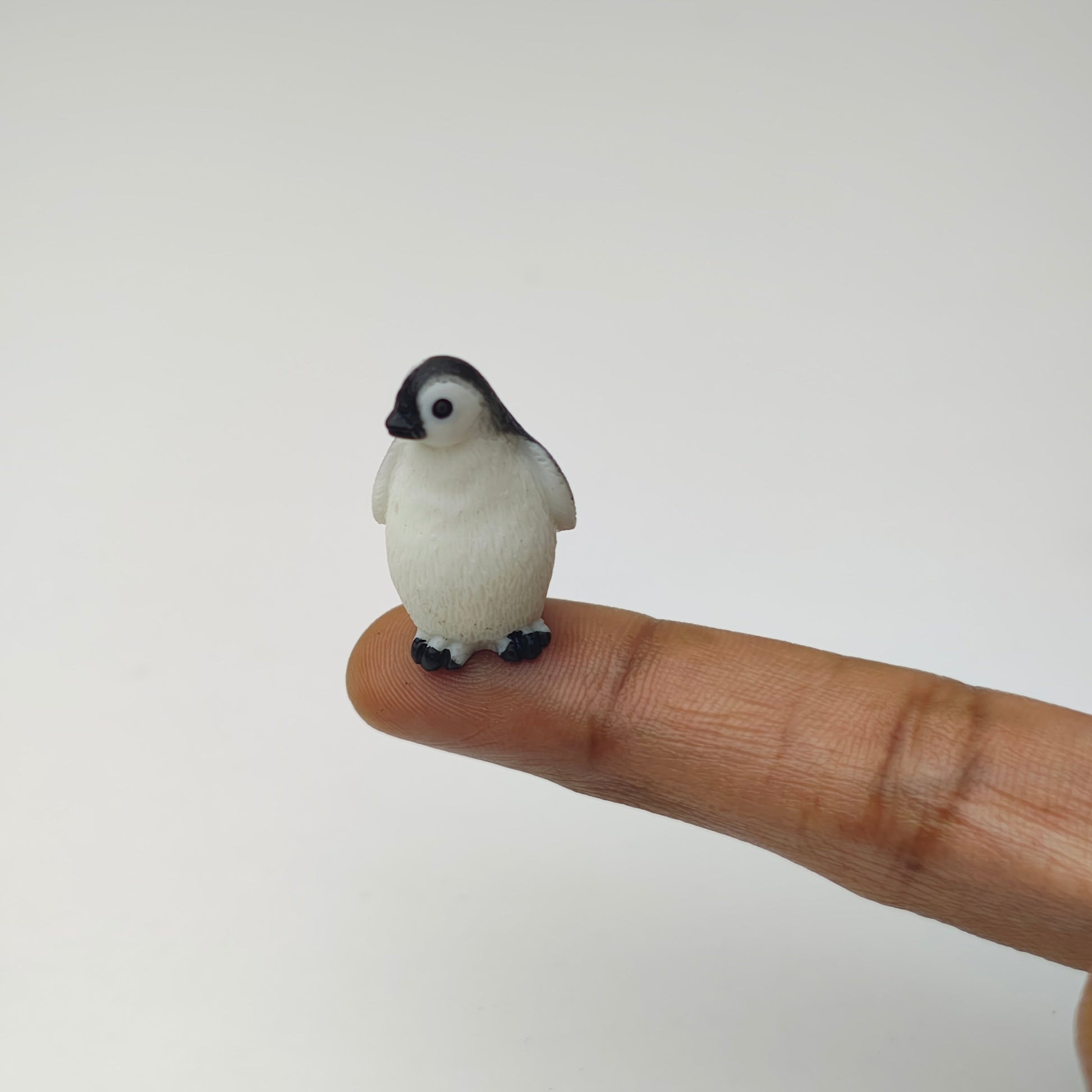 Penguin_with_Kid_image_4