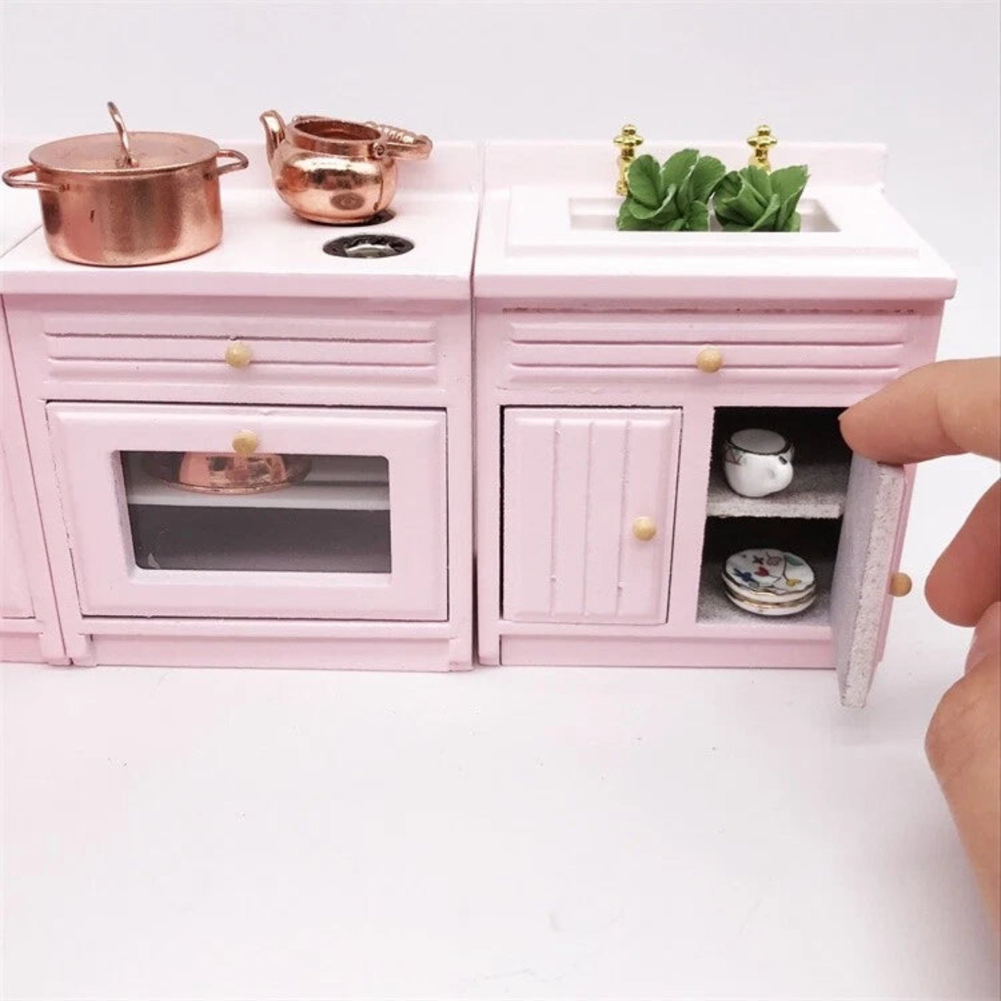 Pink_Kitchen_Cabinet_Set_image_7