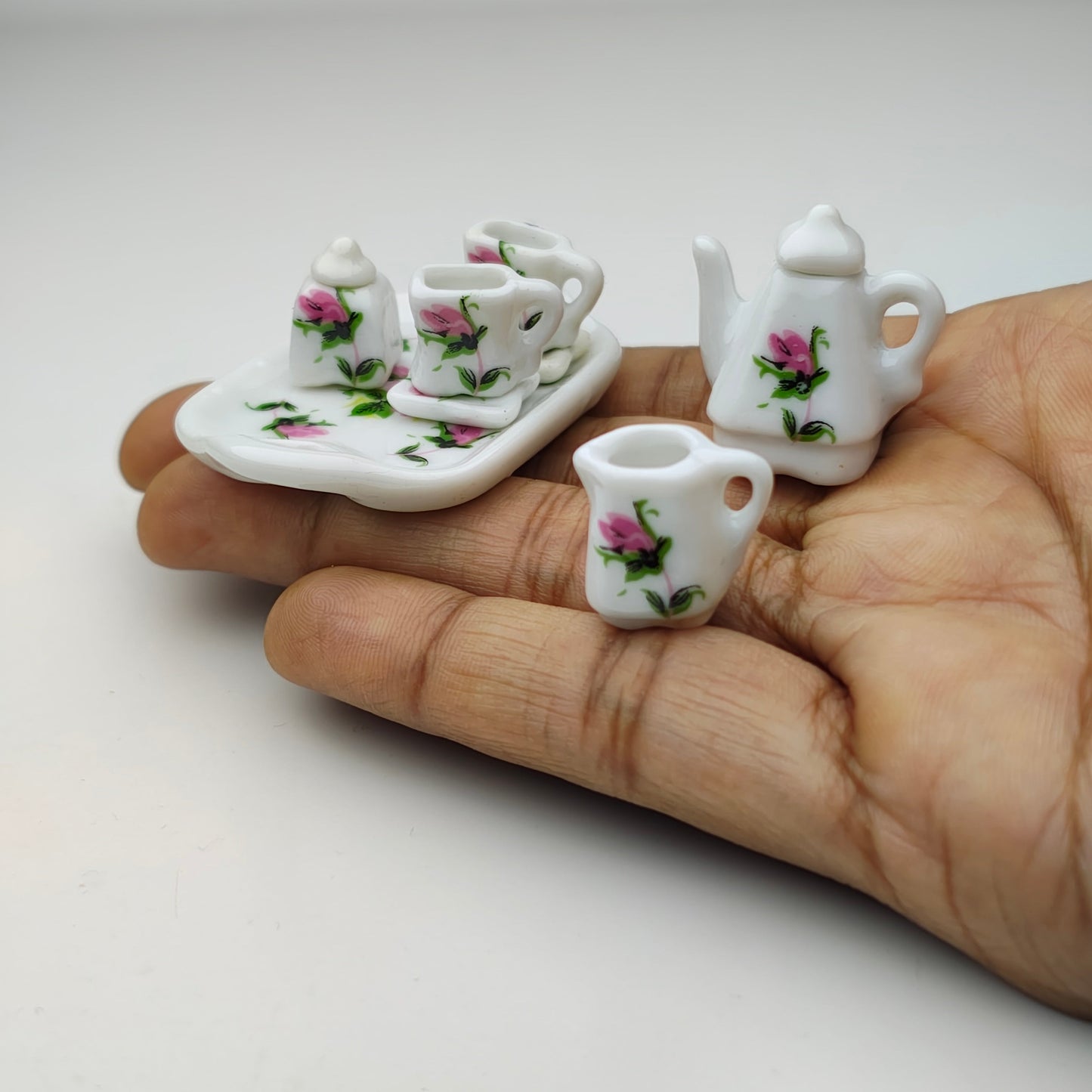 Pink_Rose_Pattern_Tea_Set_image_2