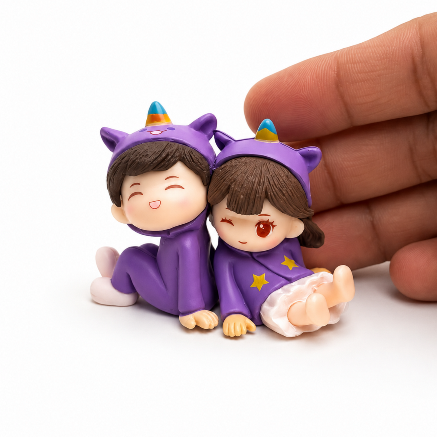 Purple_Couple_Figurine_image_1