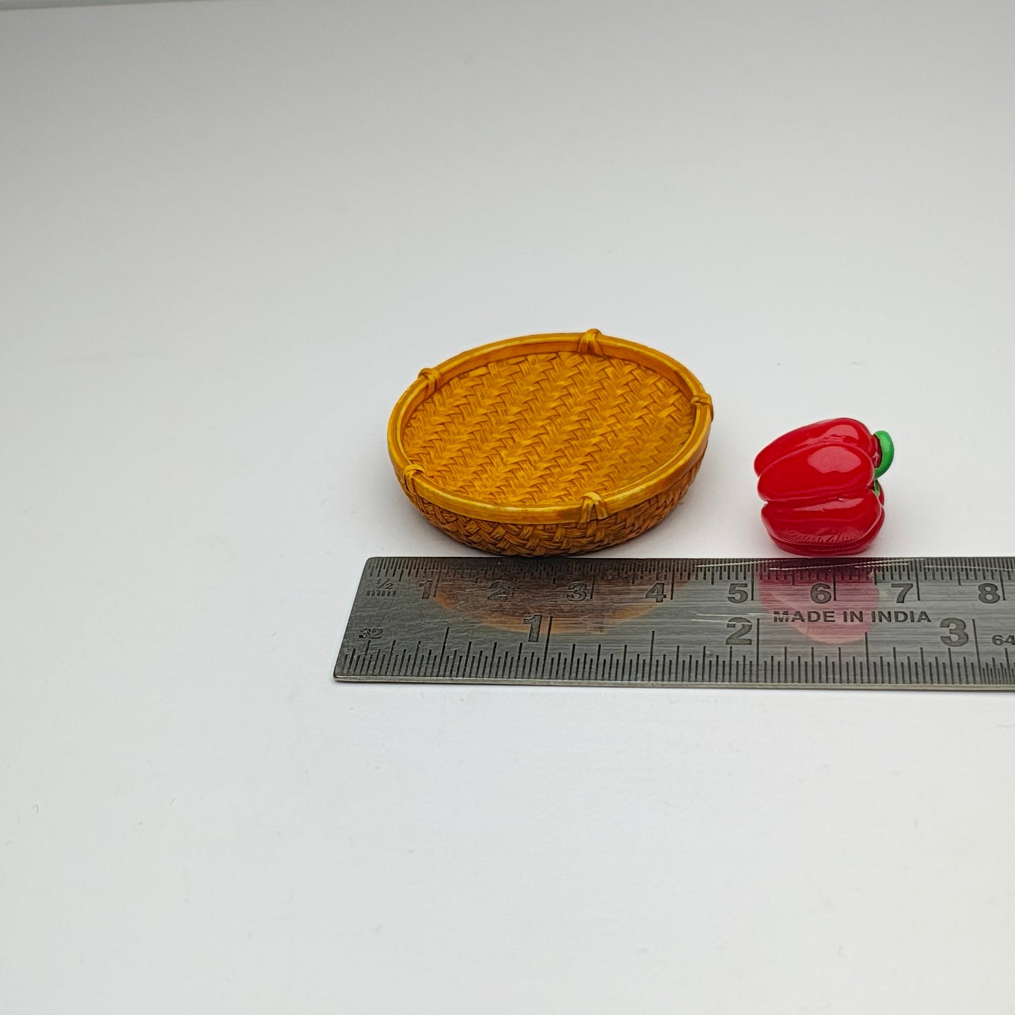 Red_Capsicum_Basket_image_3