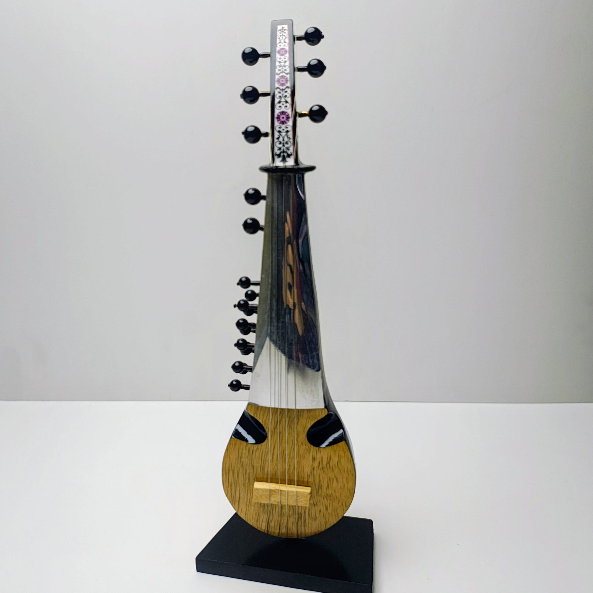Sarod_image_3