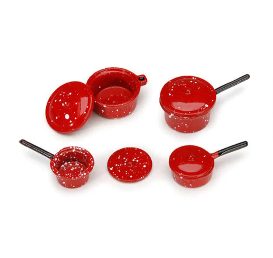 Red pan set