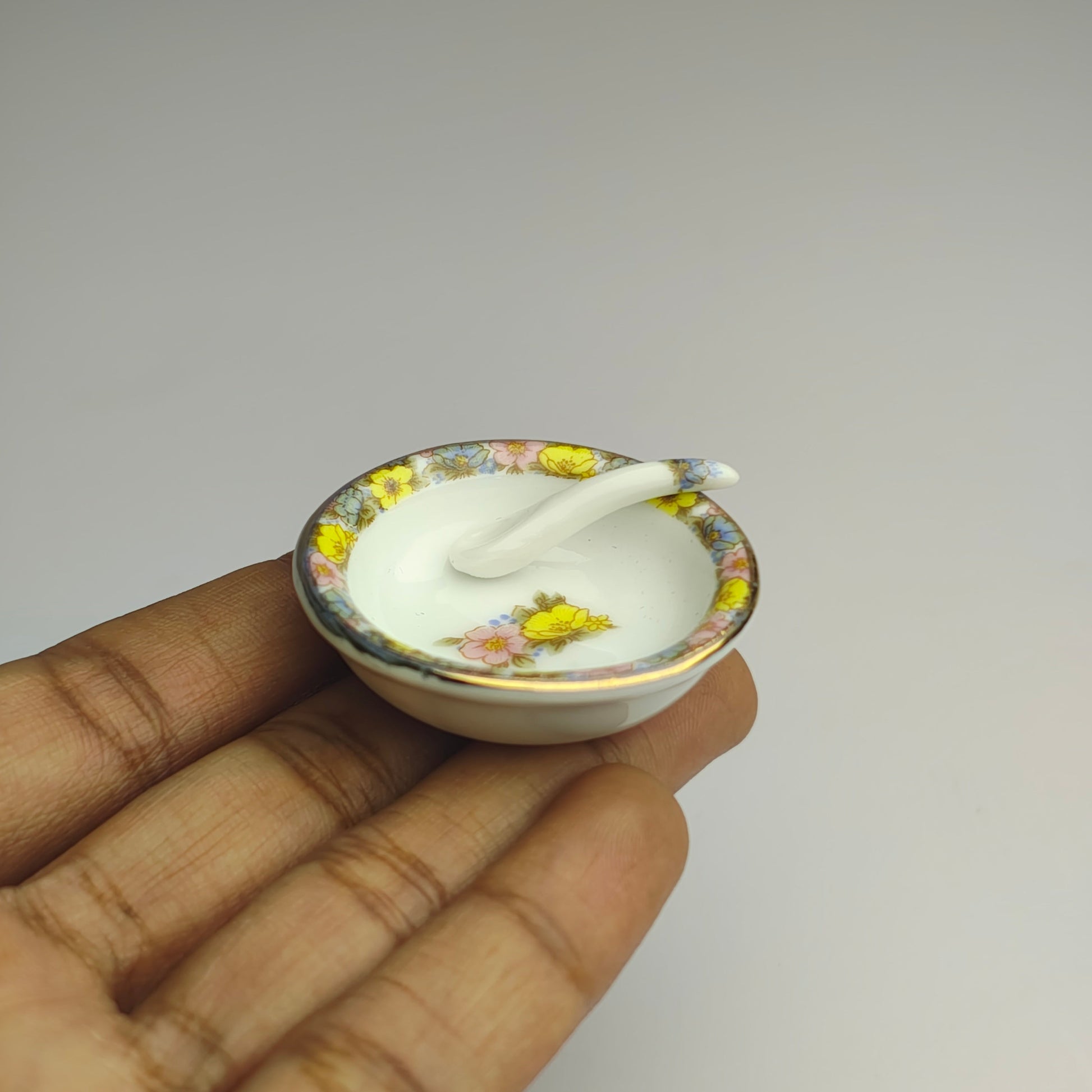 Serving_Bowl_with_Spoon_image_2