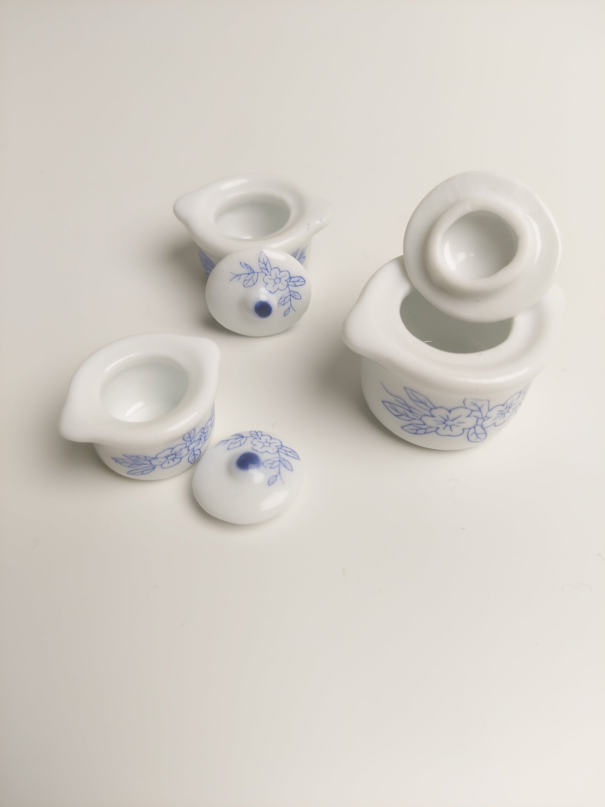 Soup_Bowl_with_Lid_Set_image_4