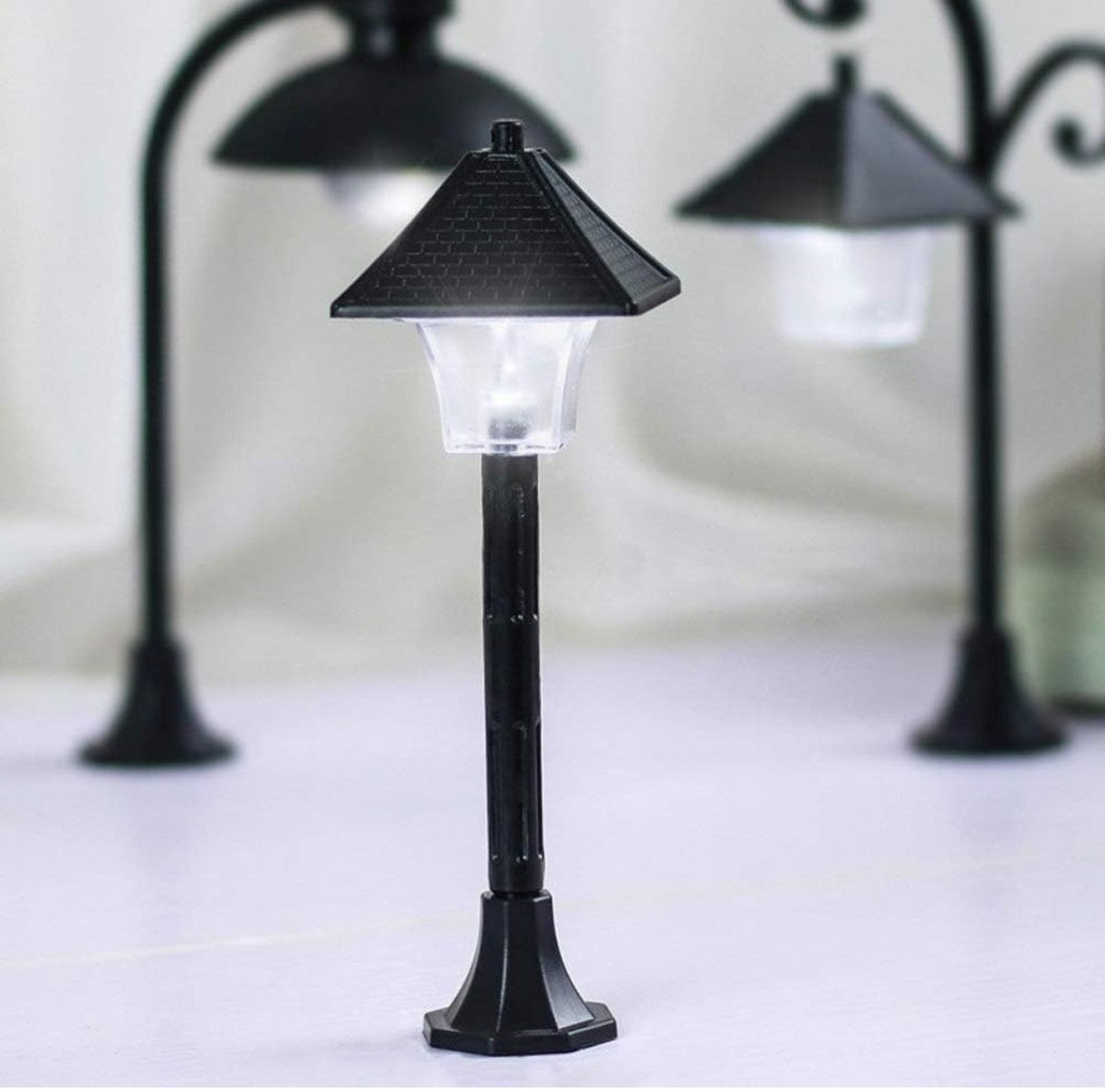 Street_Lamp_Post_Light_image_1