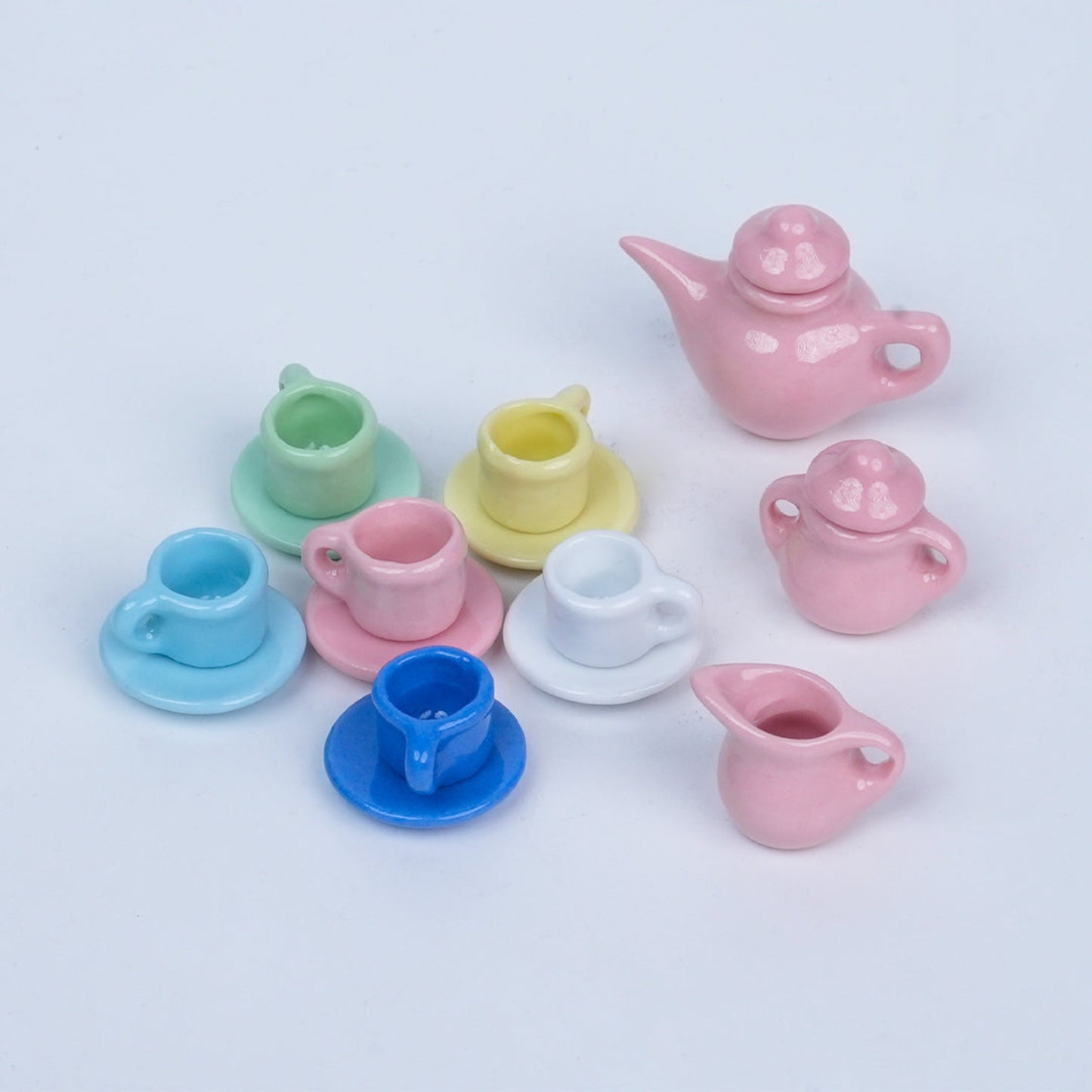 Tea_Cup_and_Saucer_Set_image_1