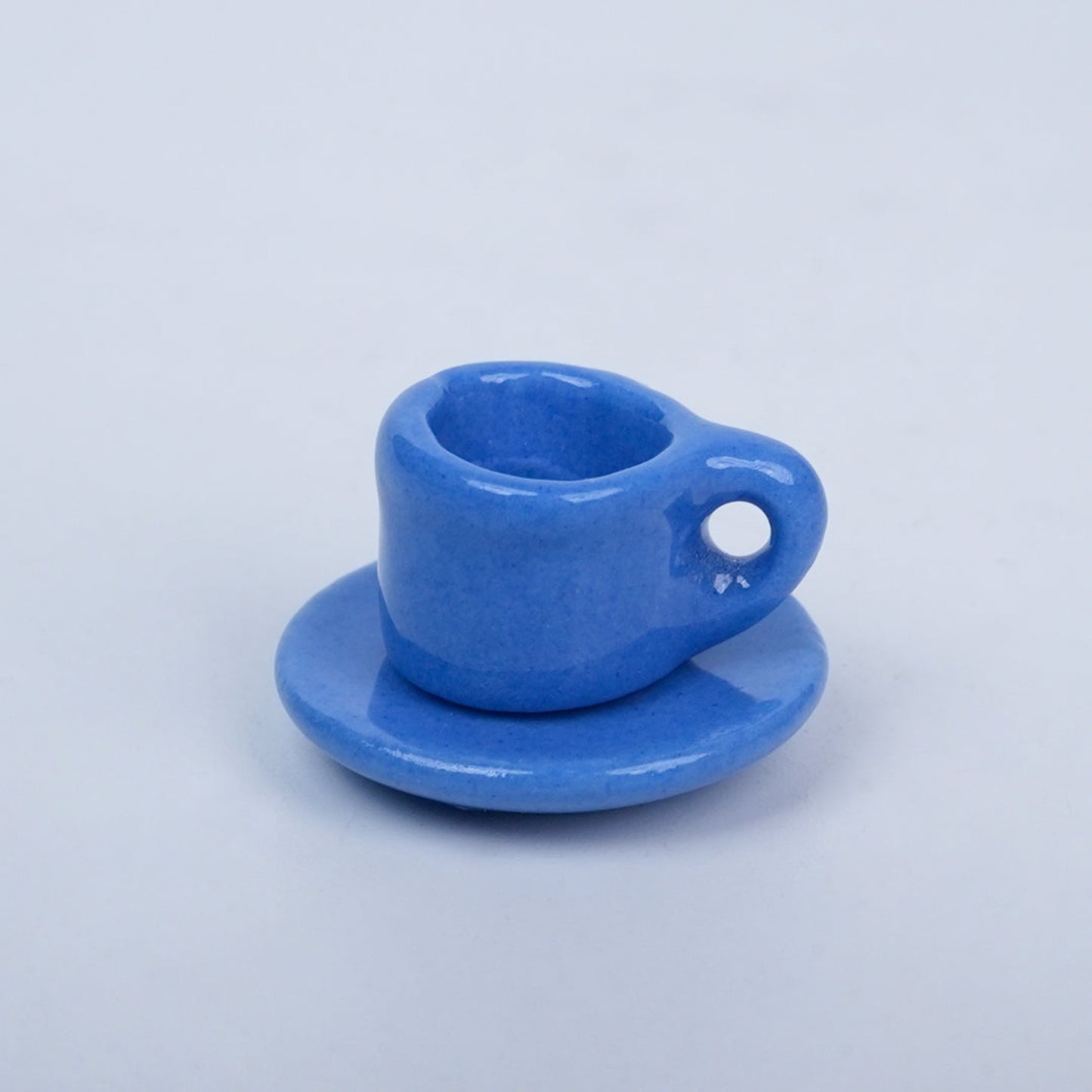 Tea_Cup_and_Saucer_Set_image_3