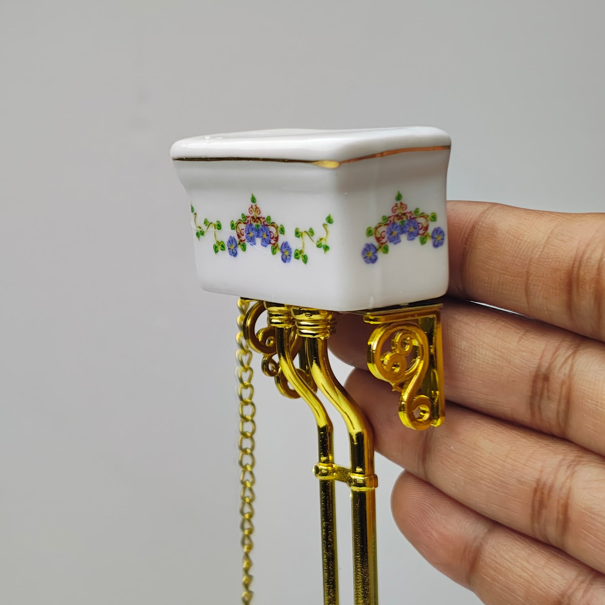 Victorian_Toilet_with_High_Tank.img_3