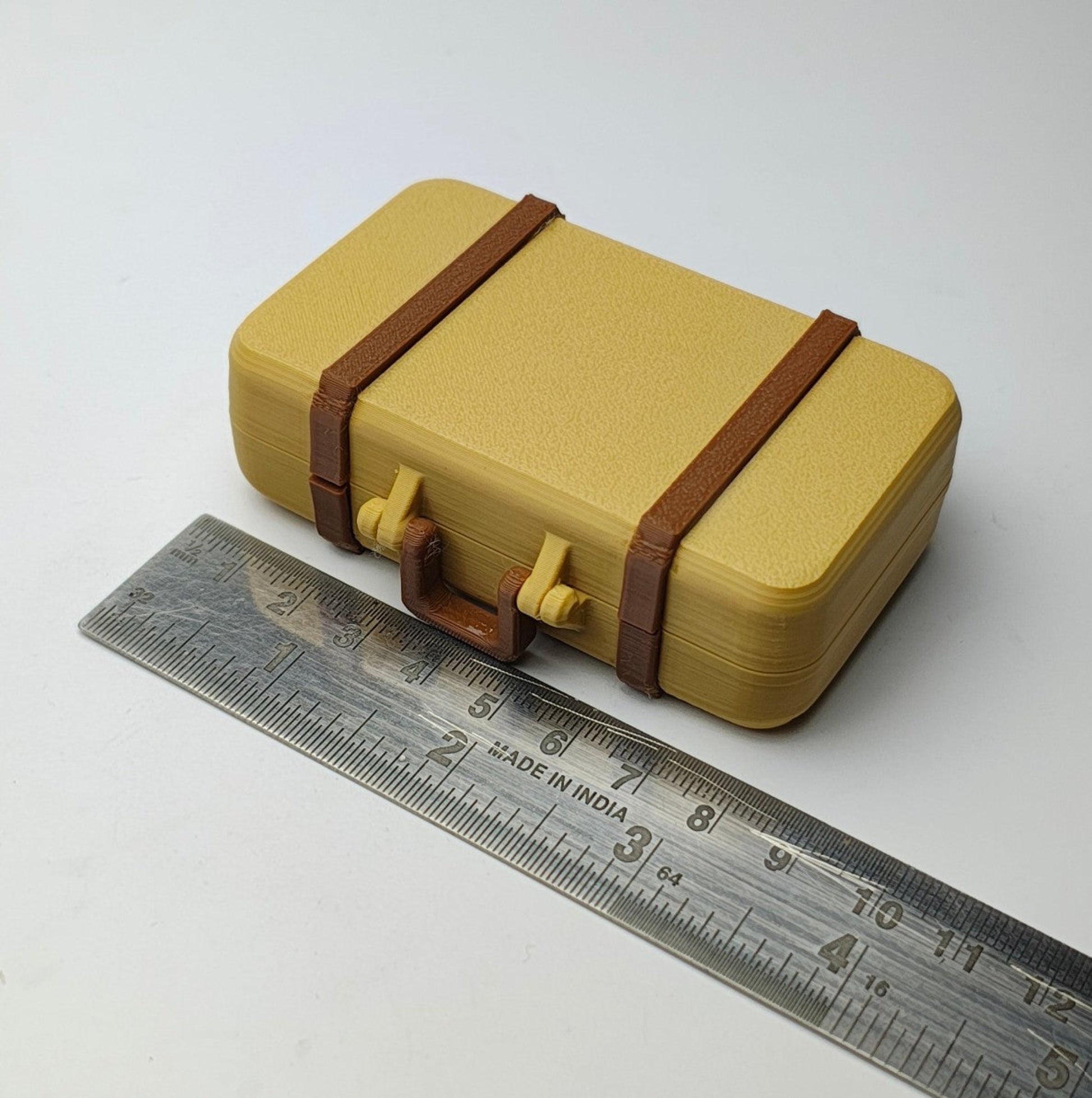 Vintage_Suitcase_image_5