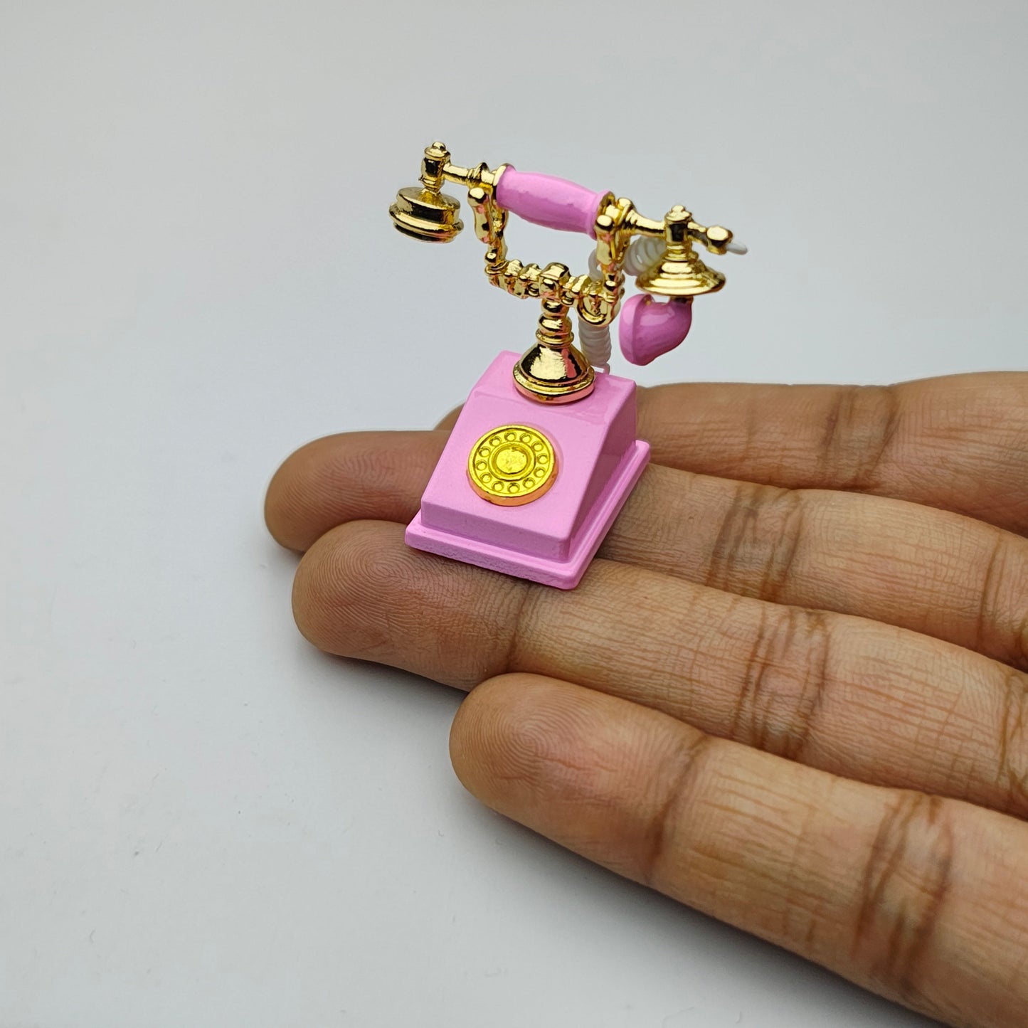 Vintage_Telephone_image_5