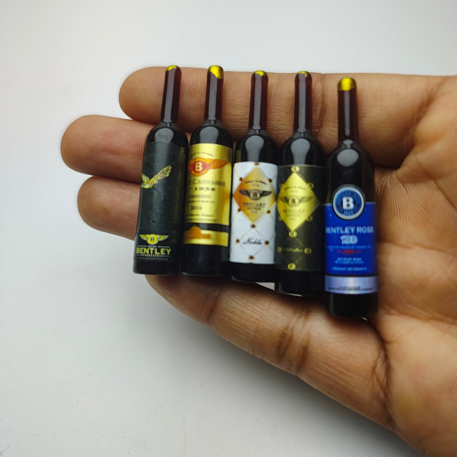 Wine_Bottle_Set_image_2
