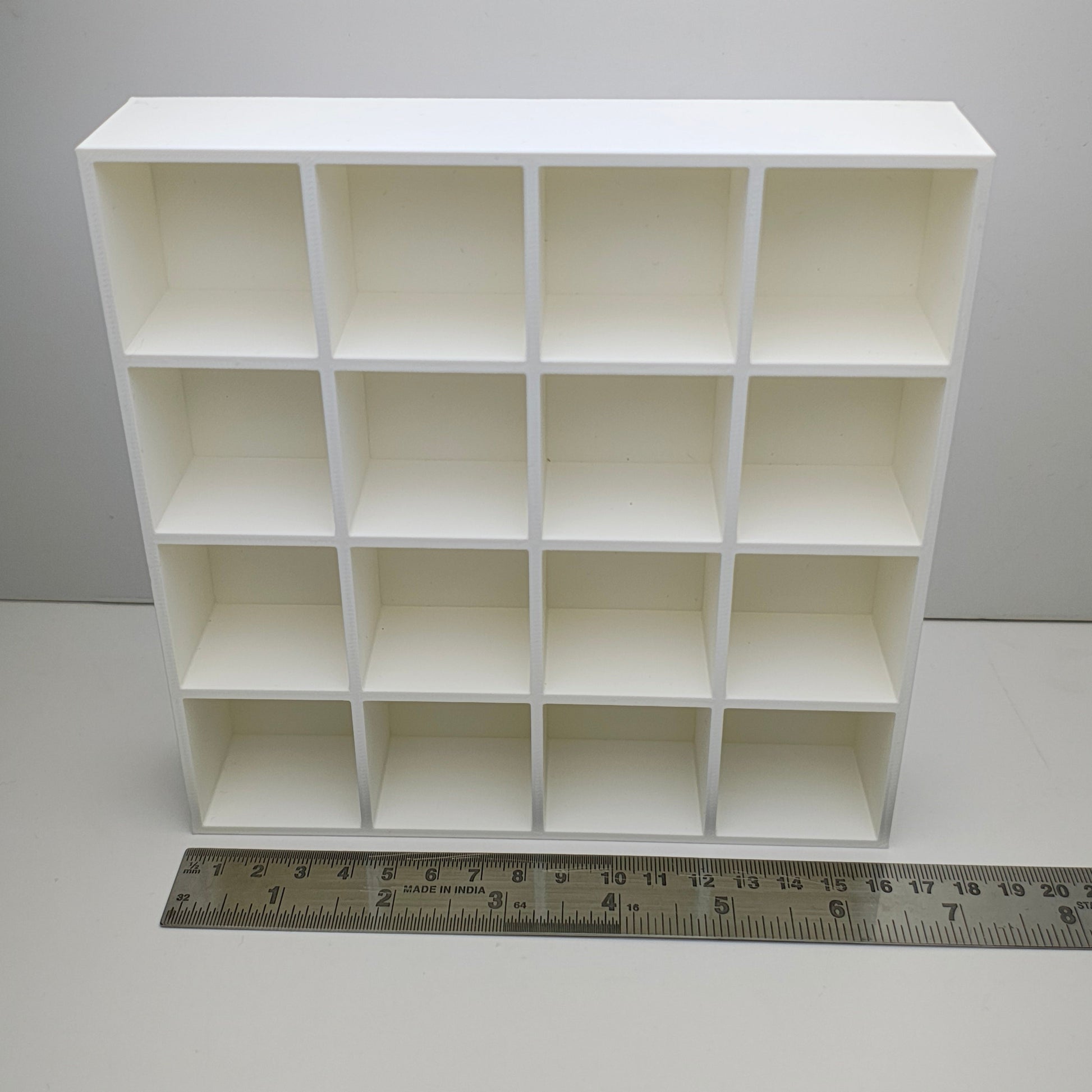 Wooden_16-Grid_Storage_Shelf_image_2