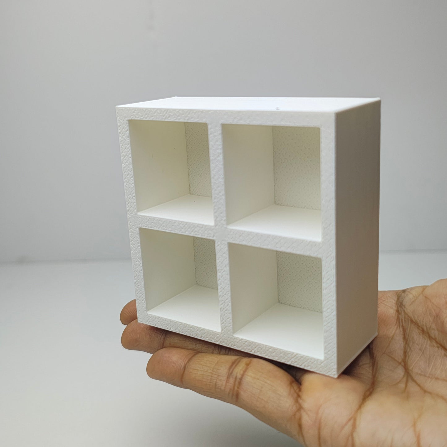 Wooden_4-Grid_Storage_Shelf_image_1