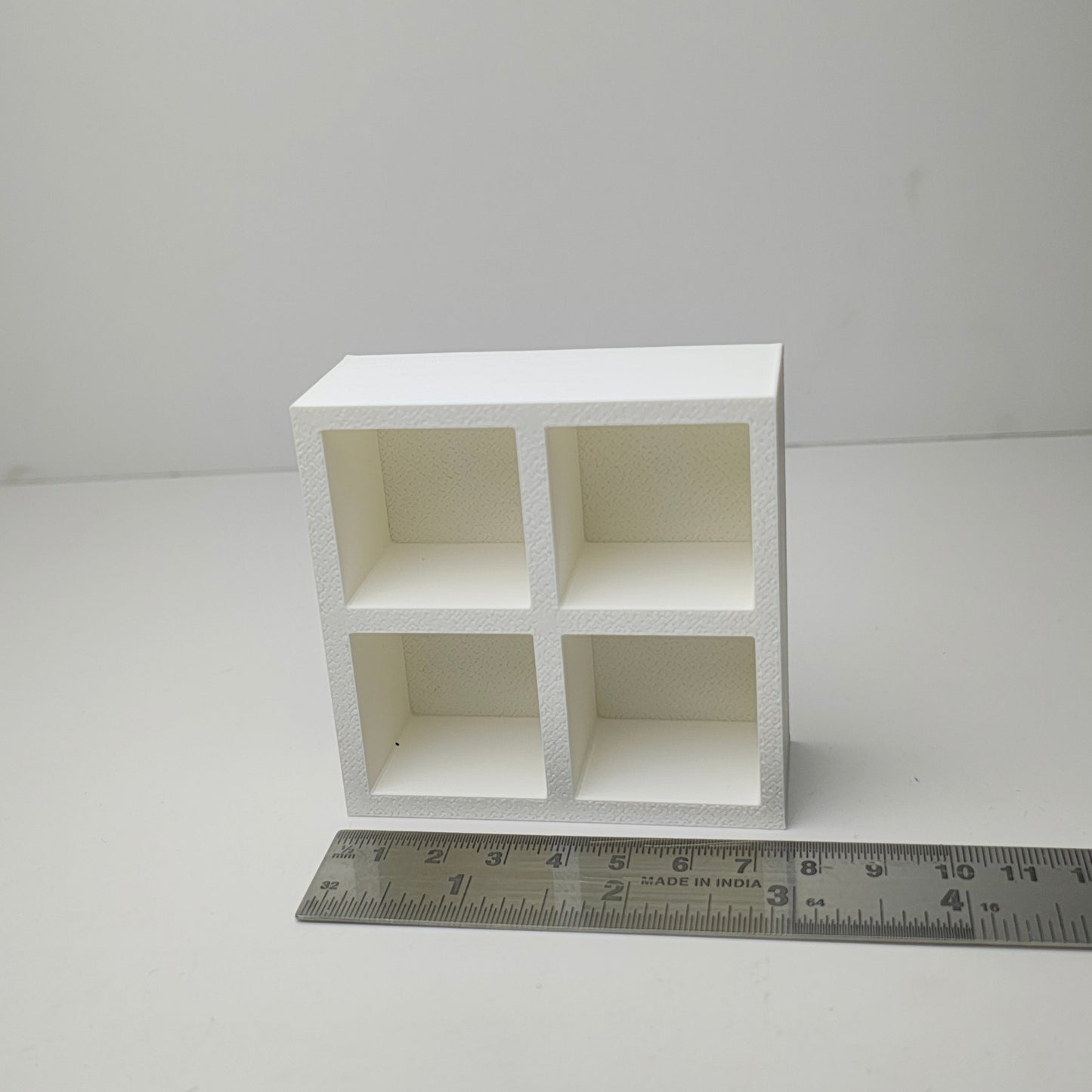 Wooden_4-Grid_Storage_Shelf_image_2