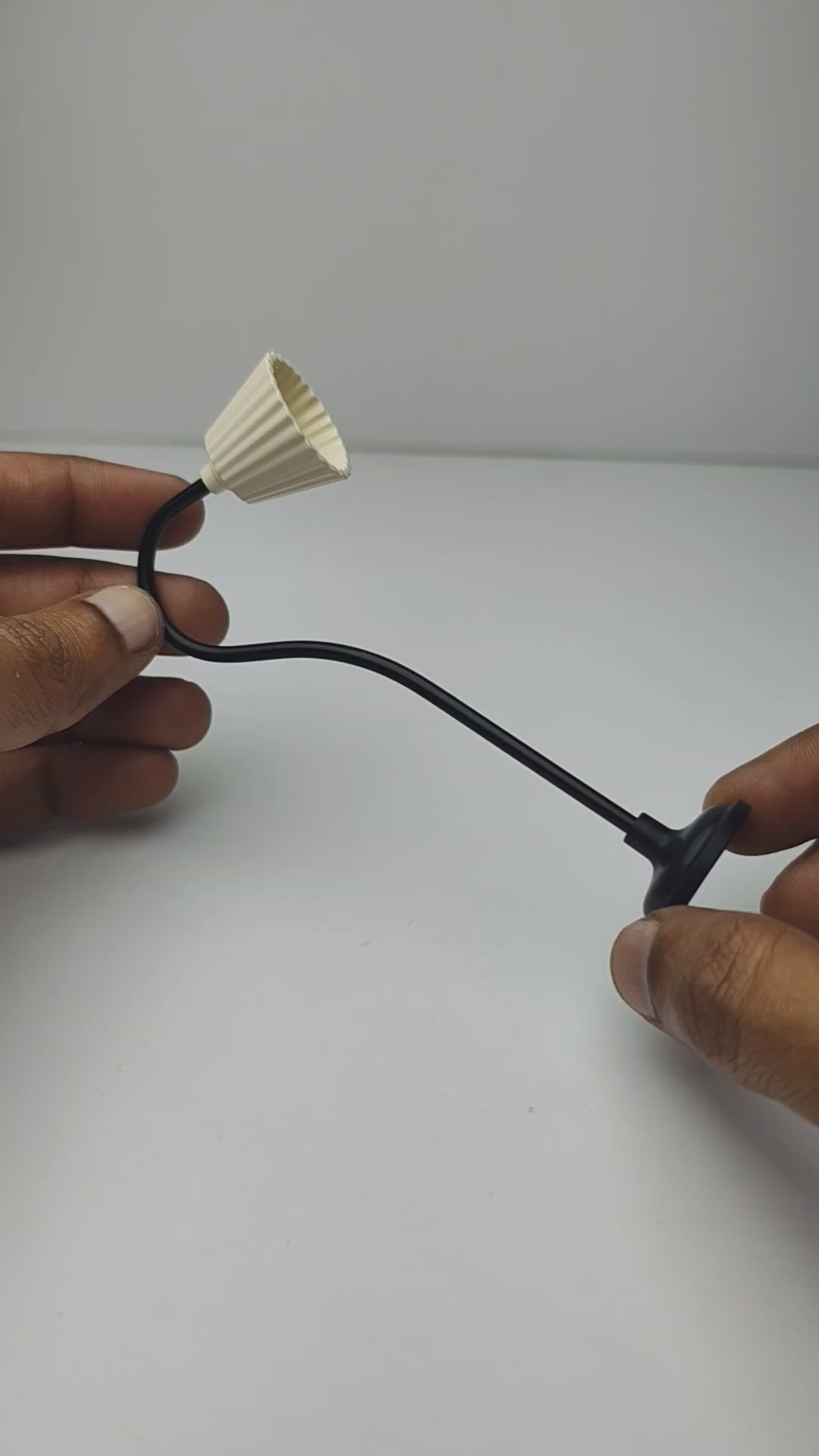 Functional_Night_Lamp_with_Adaptor.mp4