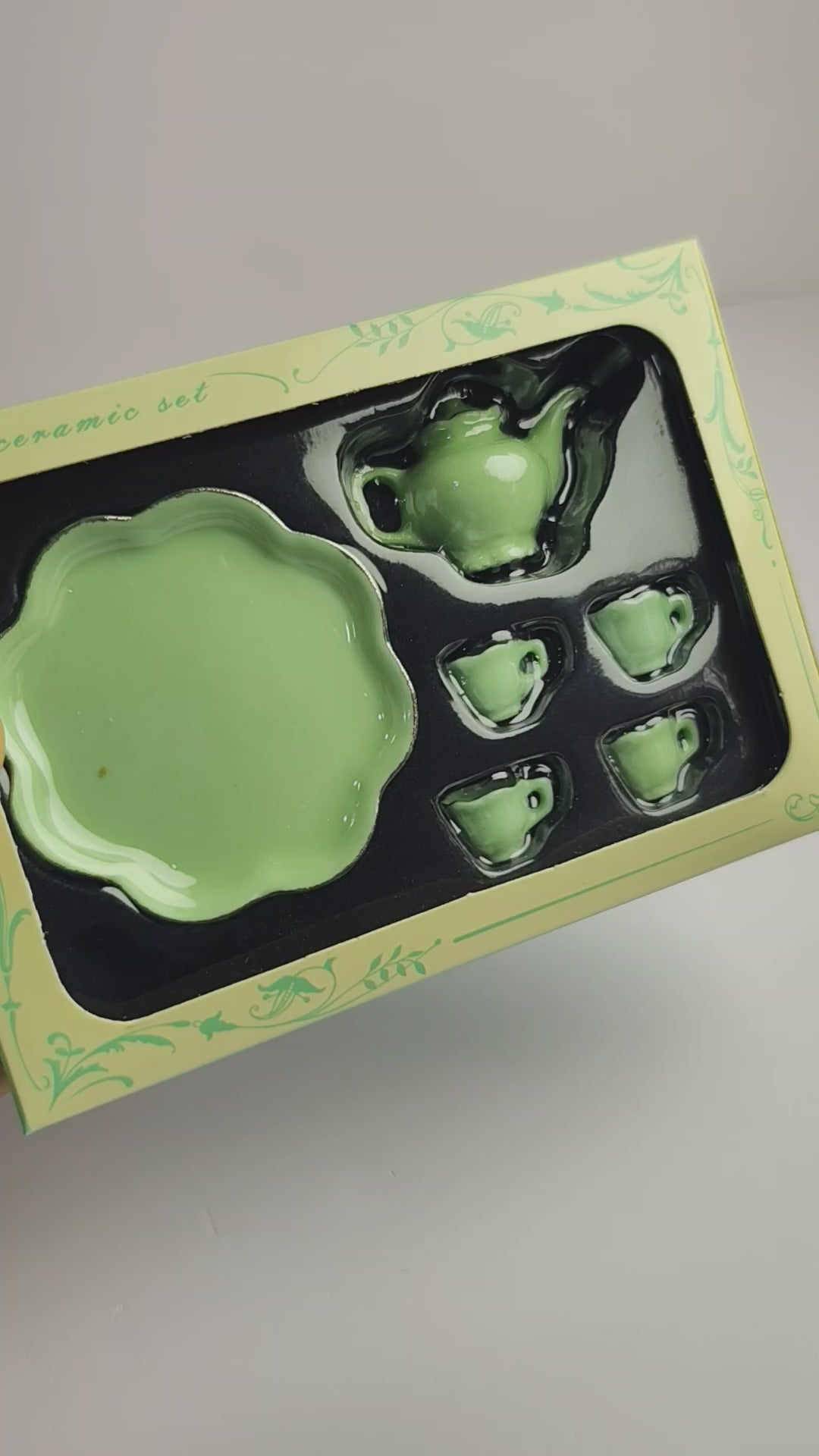Green_Tea_Set.mp3