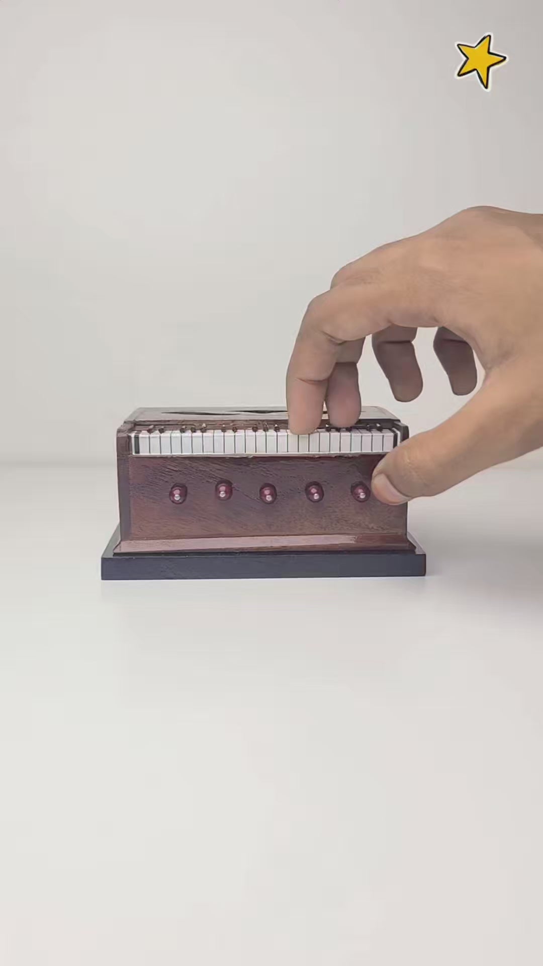 Harmonium.mp4