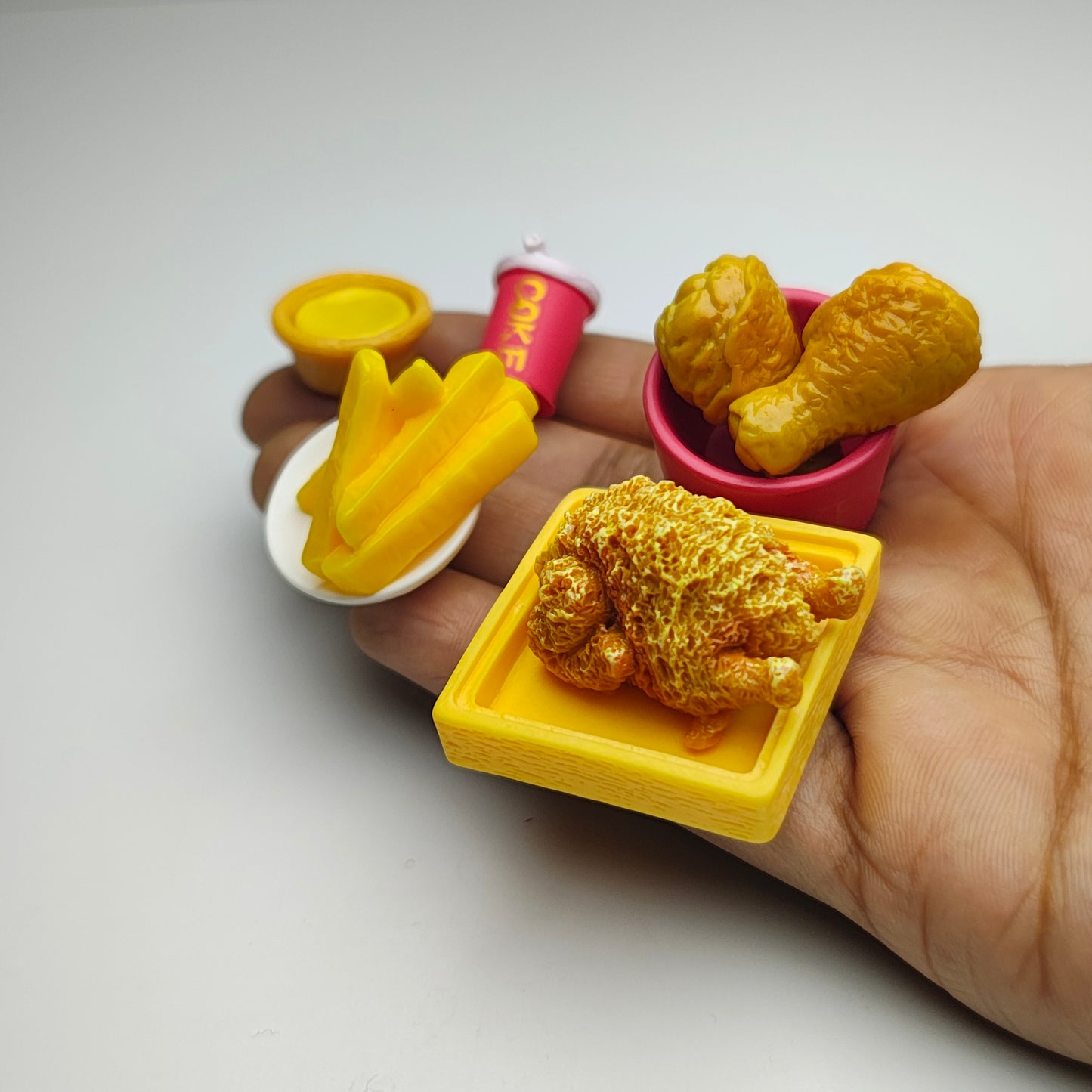 Miniature french fries & chicken