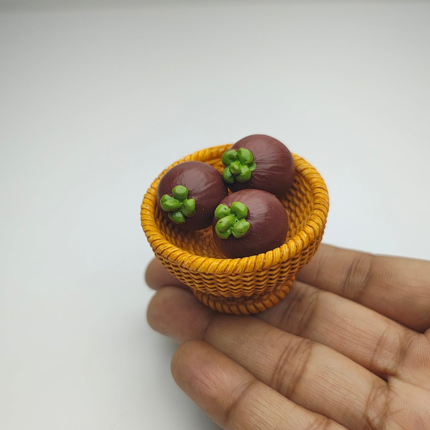 Mangosteen Basket