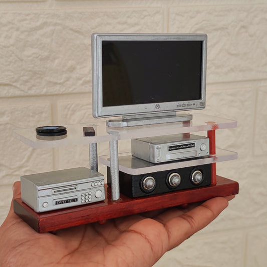Tv Set with Speaker