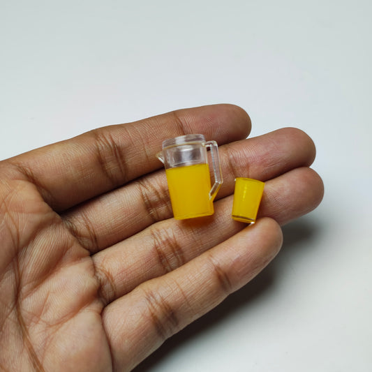 Miniature juice jar